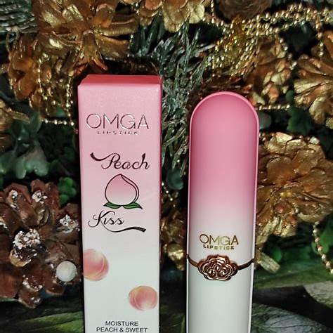 Peach Kiss Moisturizing Lip Balm